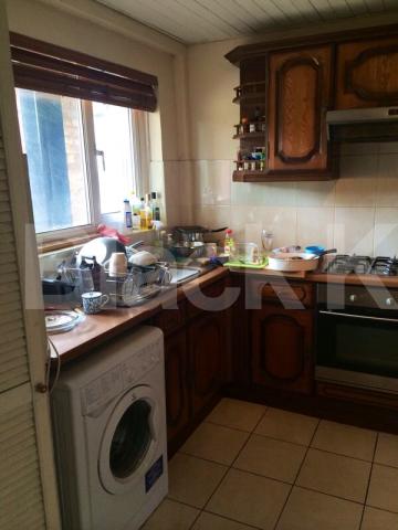 			 , 4 Bedroom, 1 bath, 1 reception Apartment			 Aveline Street , Vauxhall